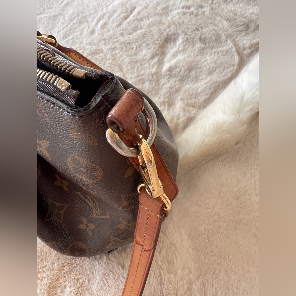 Louis Vuitton Turenne PM Monogram Women’s Bag - Picture 5 of 15